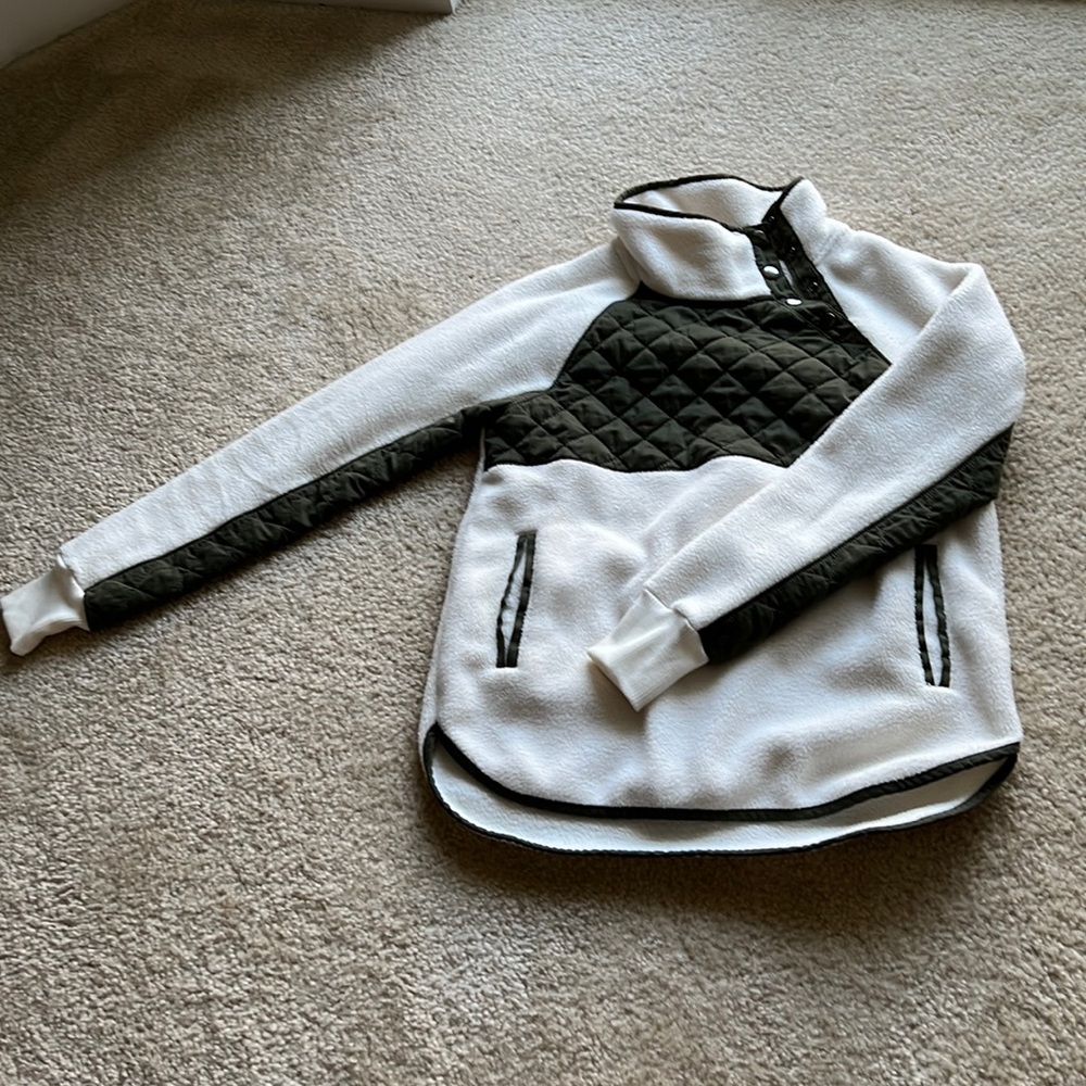 Abercrombie Asymmetrical Snap-Up Fleece
